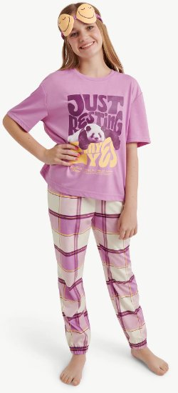 Justice Girls Short Sleeve Graphic Tee with Plaid Jogger Pants and Smiley Eyemask 3-Pc Set, Sizes 5-18Plus